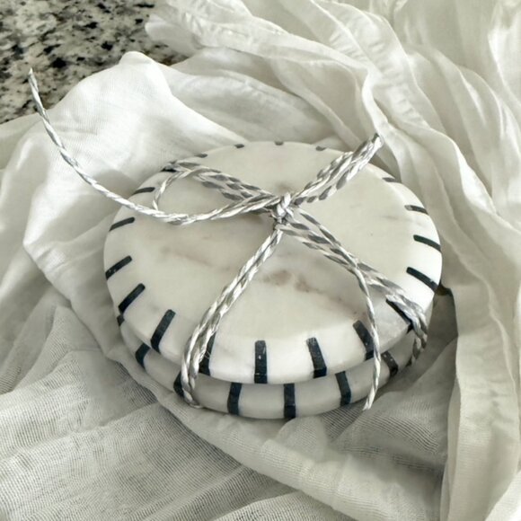 Set/2 Ticking Black & White Marble Coasters - Picture 2 of 5
